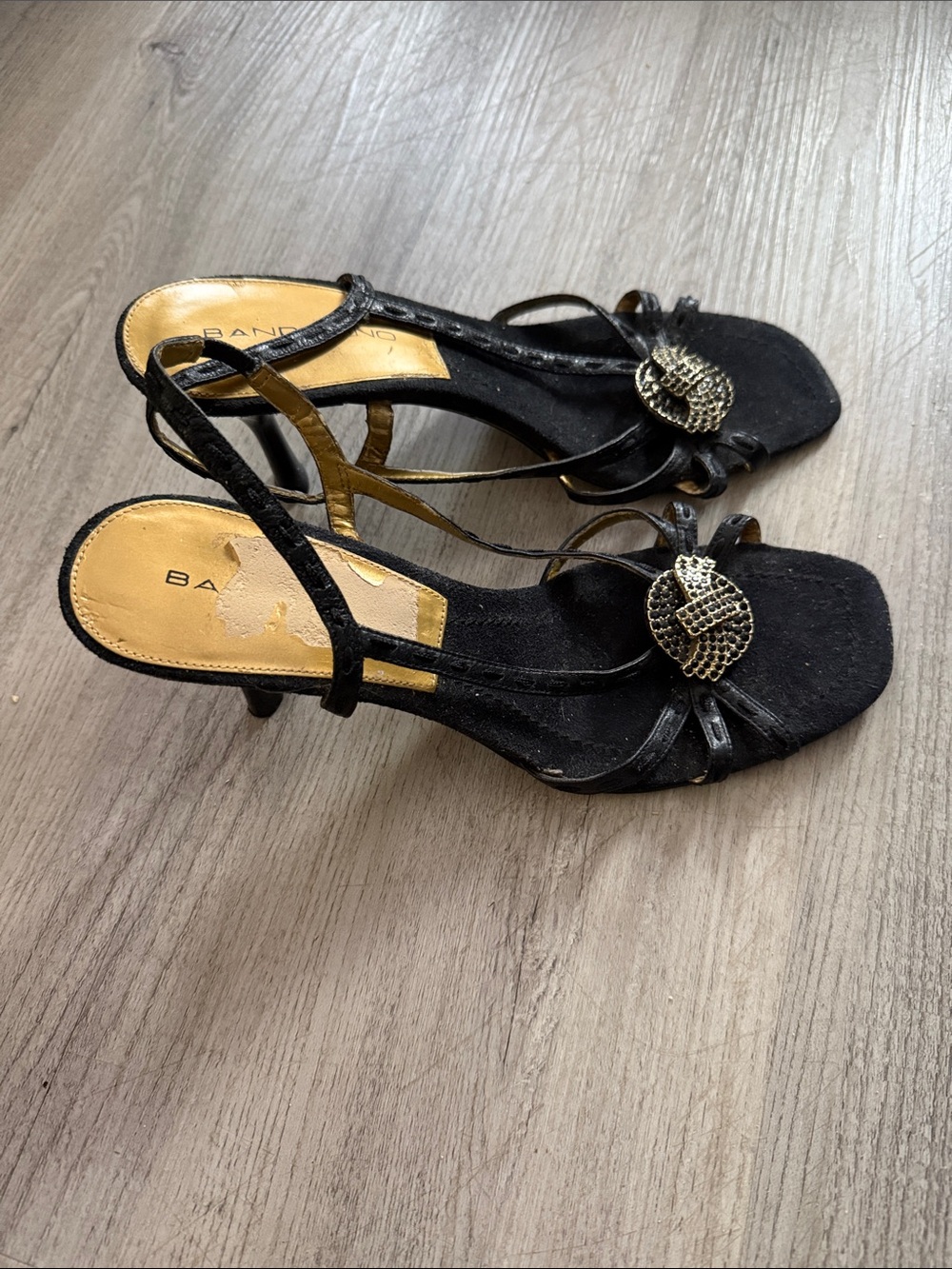 Bandolino Black Leather Slingback Sandals with Gold-Tone Jewel Accent Size 8